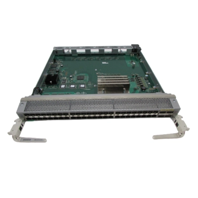 Линейная карта Cisco N9K-X9464PX